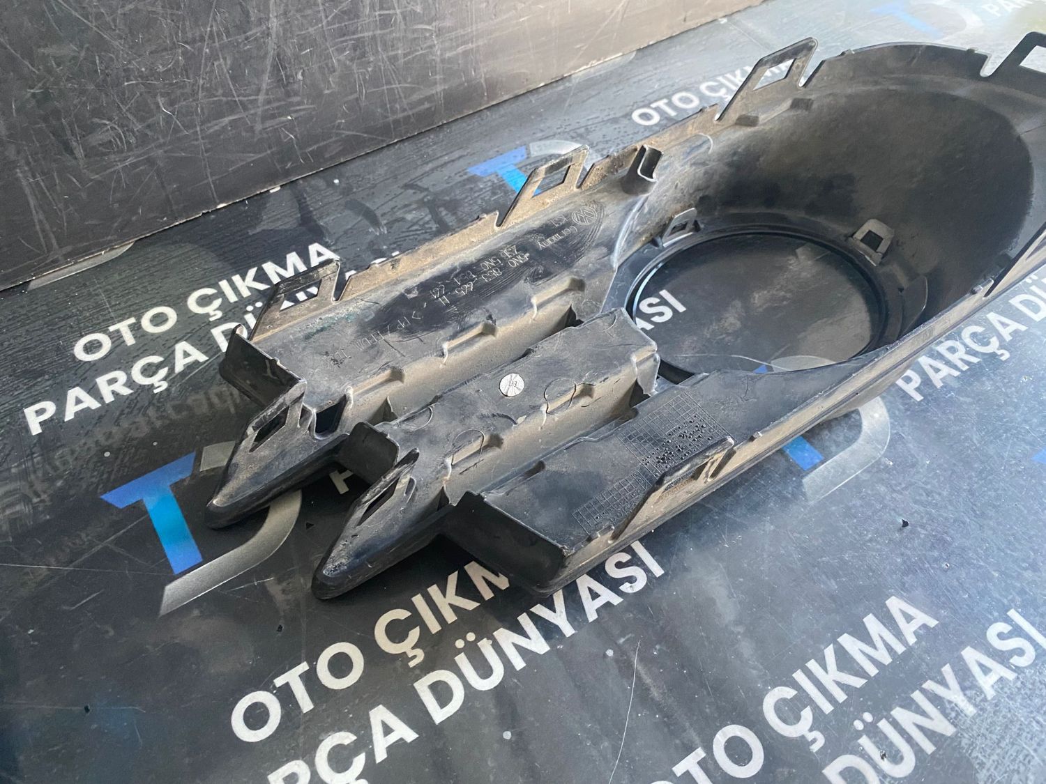 VOLKSWAGEN T�GUAN SOL S�S �ER�EVES� [2011-2014]